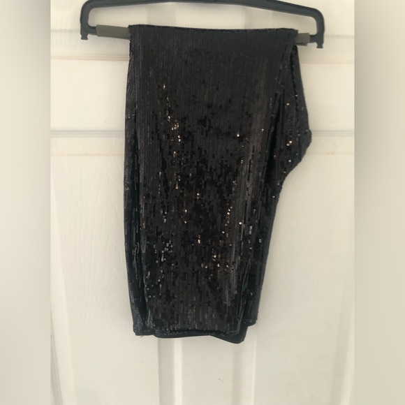 White House Black market High-Rise Skinny Sequin Knit Pants. - Picture 7 of 10